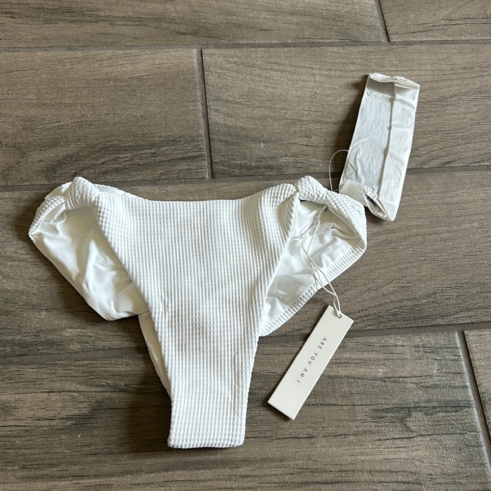 Are you am I Zora waffle bikini bottoms